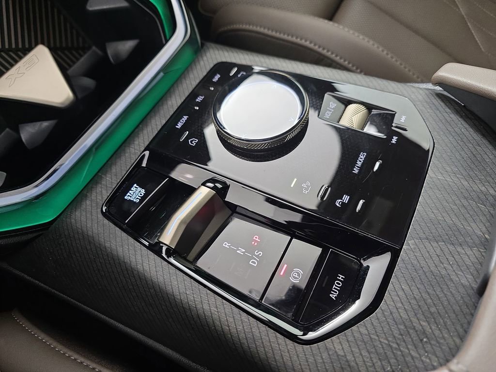 Certified 2025 BMW X3 xDrive30i image 24