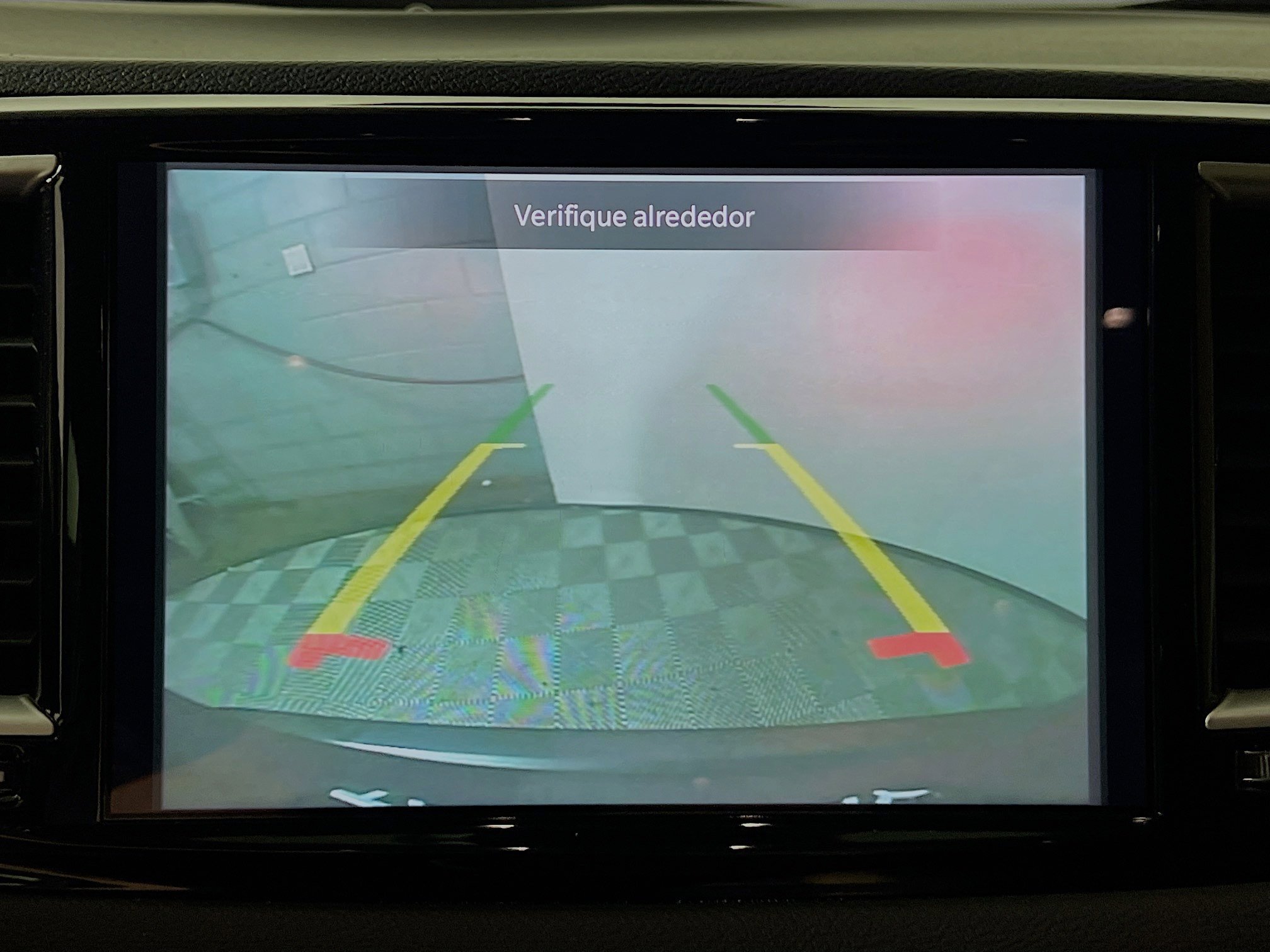 Used 2022 Chrysler Pacifica Touring-L image 28