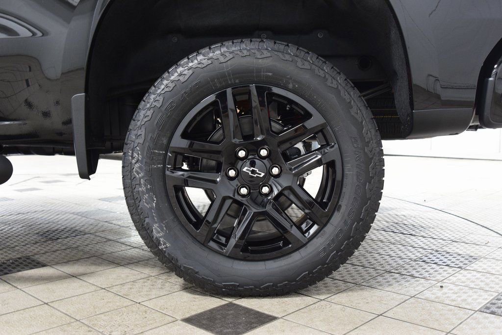 New 2026 Chevrolet Silverado 1500 Custom Trail Boss w/ Turbomax Blackout Package image 27