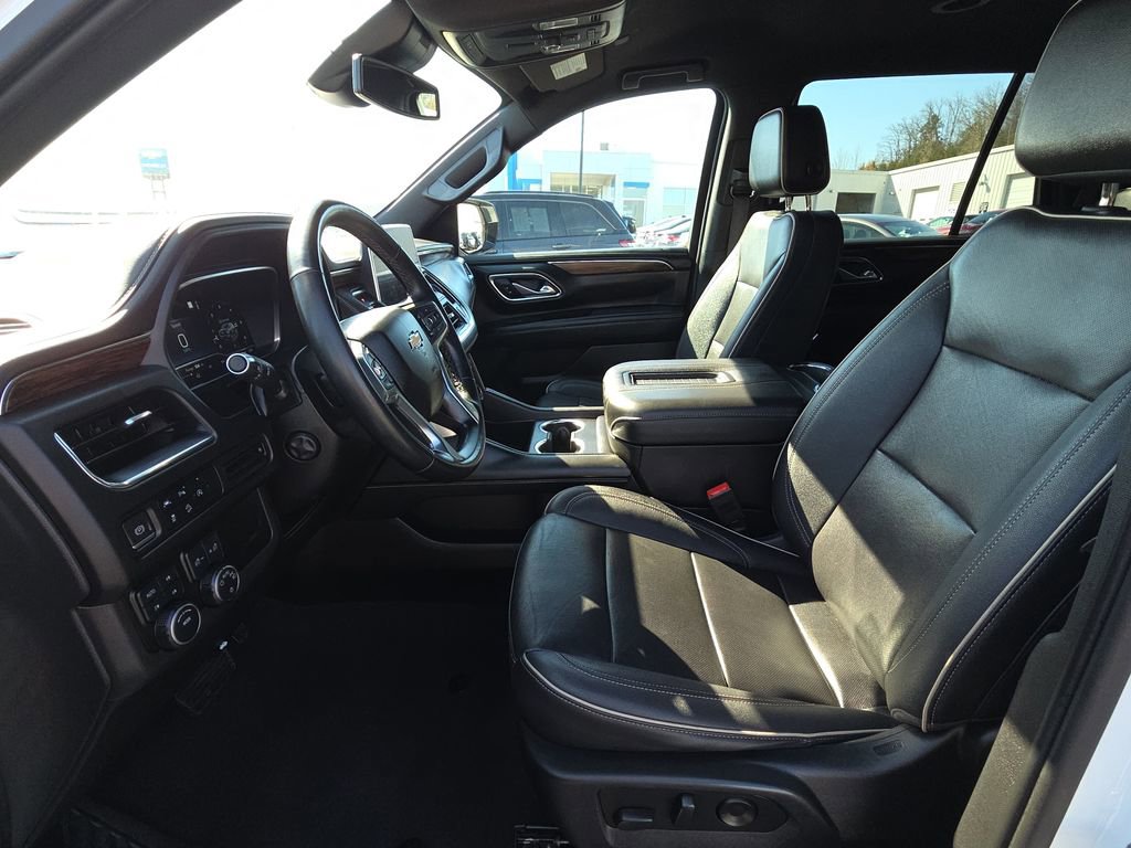 Used 2023 Chevrolet Tahoe Premier image 15