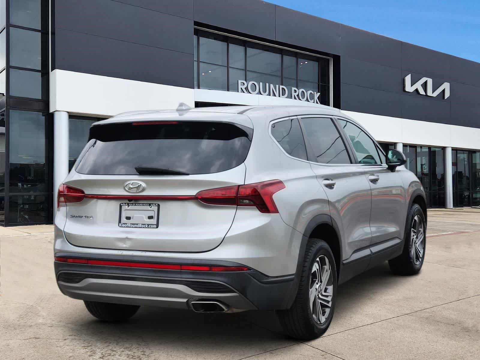 Used 2021 Hyundai Santa Fe SE FWD image 6