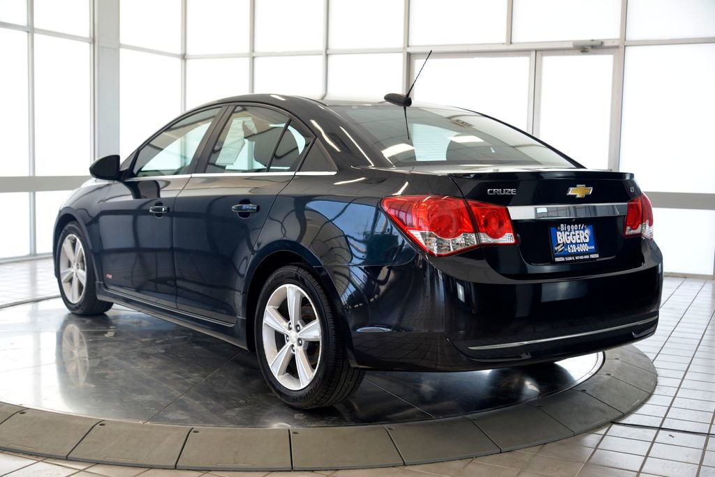 Used 2015 Chevrolet Cruze LT w/ Sun, Sound and Sport Package image 6