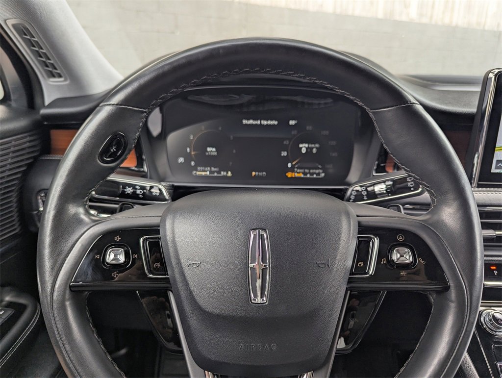 Used 2022 Lincoln Corsair Reserve w/ Elements Package image 21
