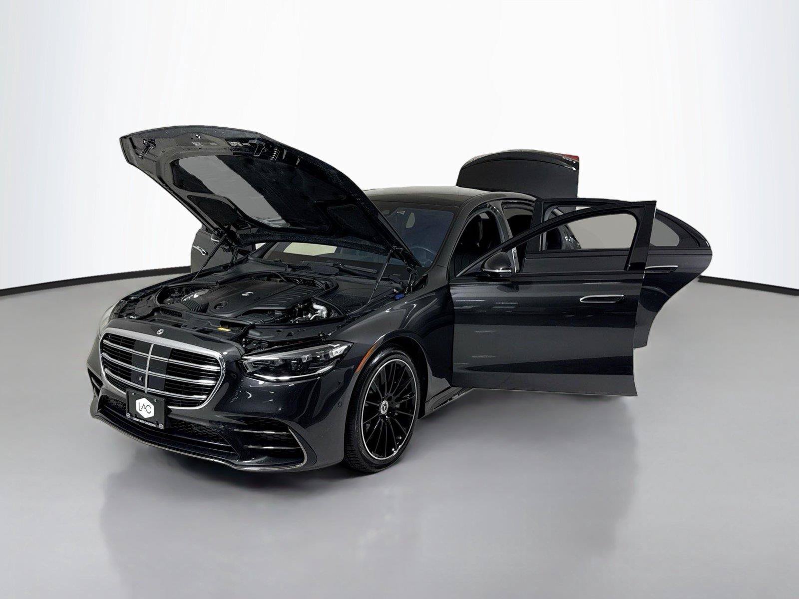 Used 2023 Mercedes-Benz S 500 4MATIC image 36