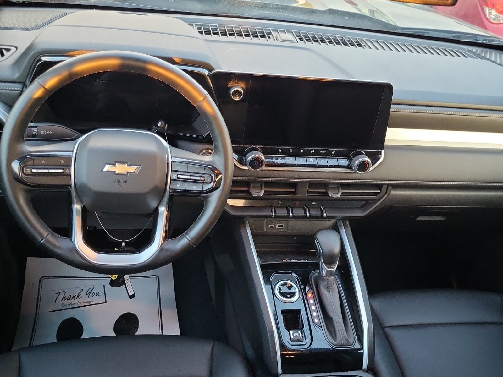 Used 2025 Chevrolet Colorado LT w/ LT Convenience Package AWD/4WD image 8