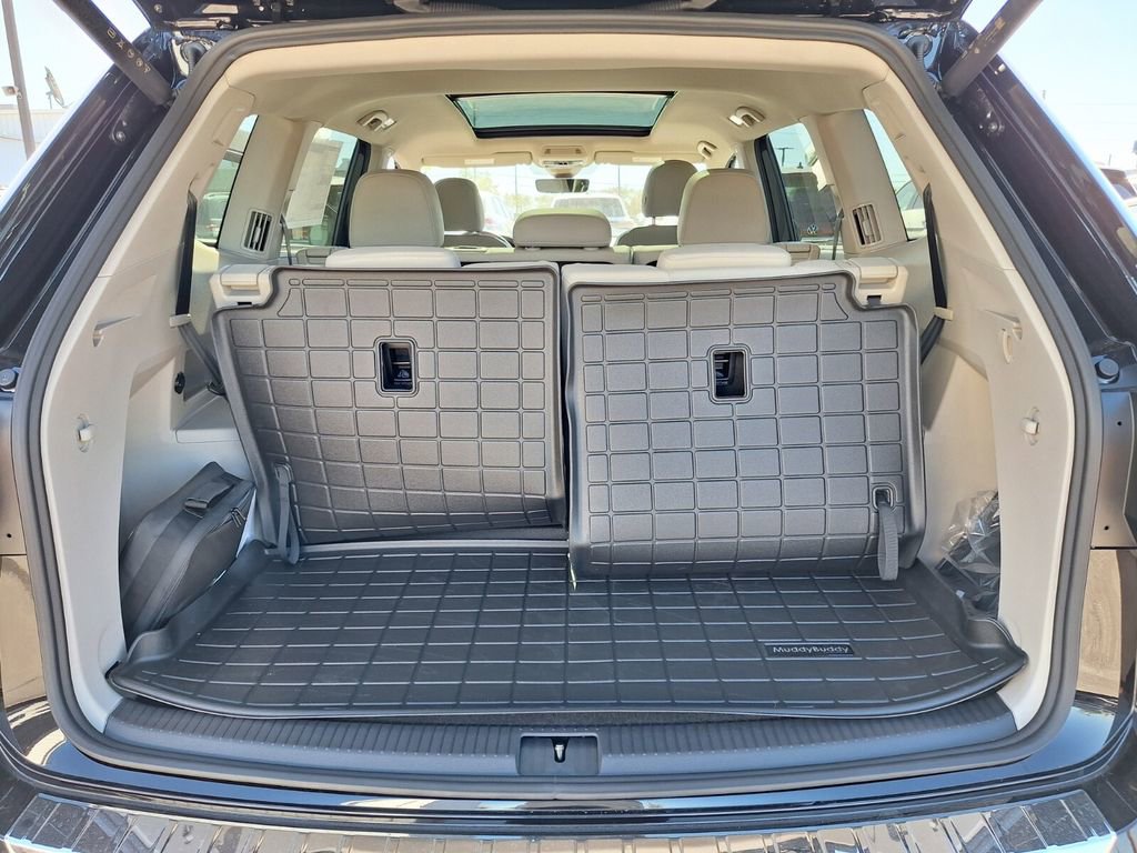 New 2026 Volkswagen Atlas SEL Premium R-Line image 25