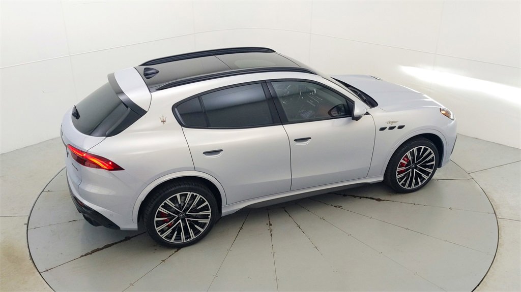 New 2024 Maserati Grecale Trofeo image 23