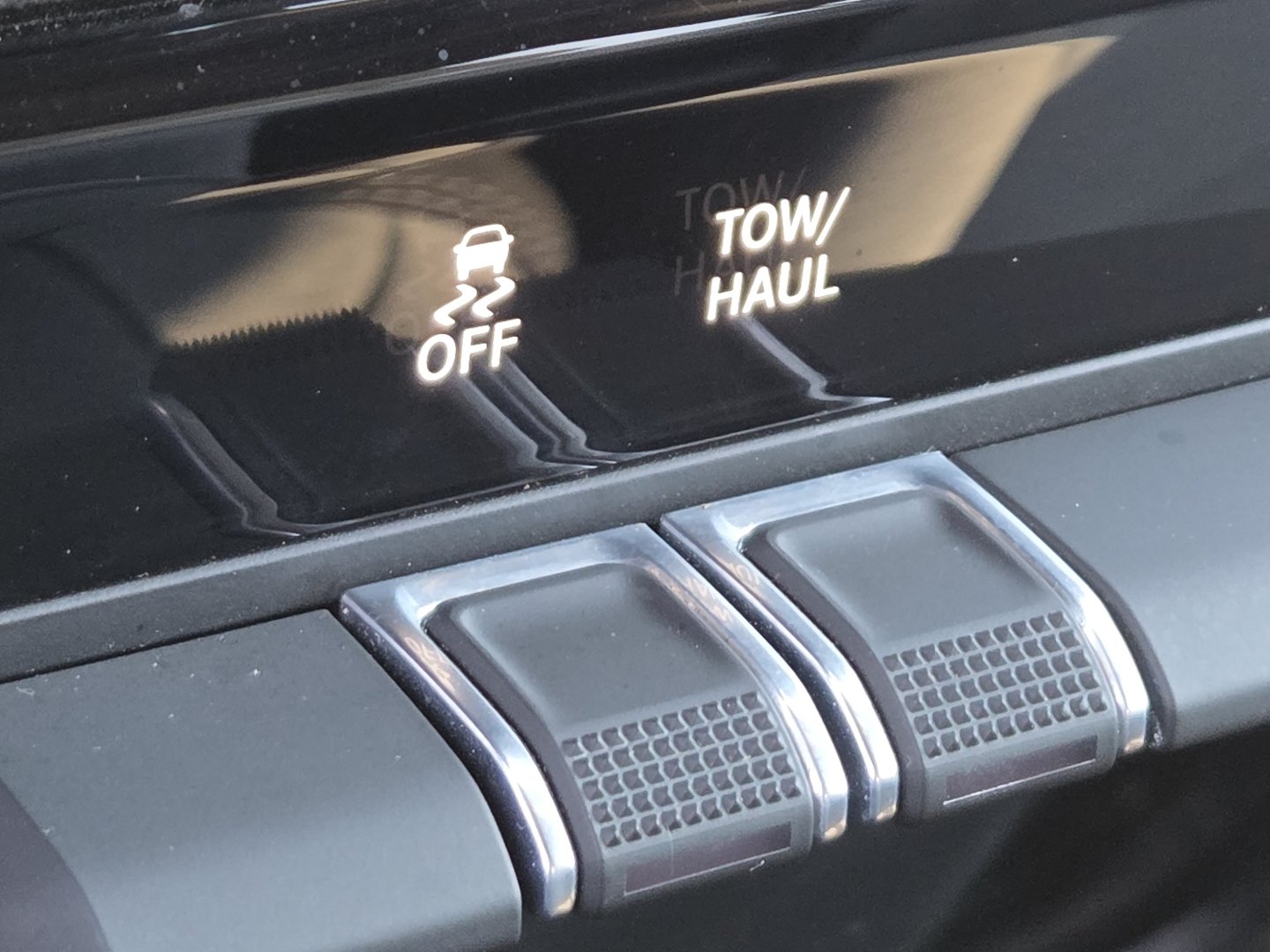 Used 2022 RAM 1500 Big Horn RWD image 4