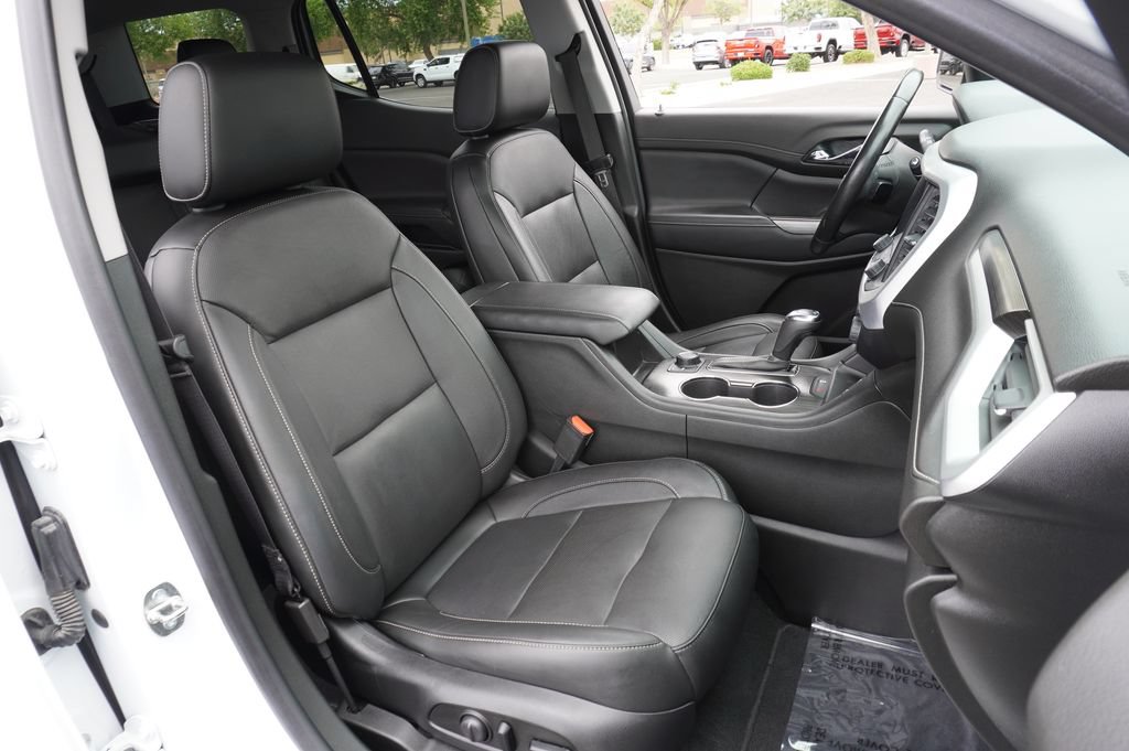 Certified 2019 GMC Acadia SLT w/ Black Edition FWD image 14