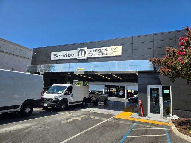 Used 2024 Ford Escape ST-Line image 37