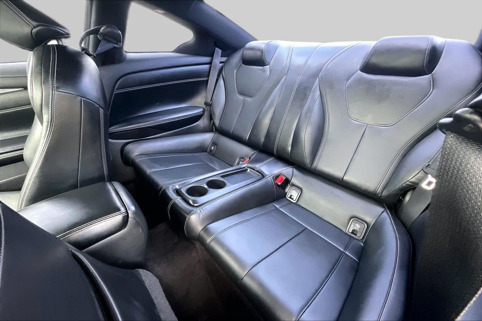 Used 2019 INFINITI Q60 3.0t Luxe AWD/4WD image 19