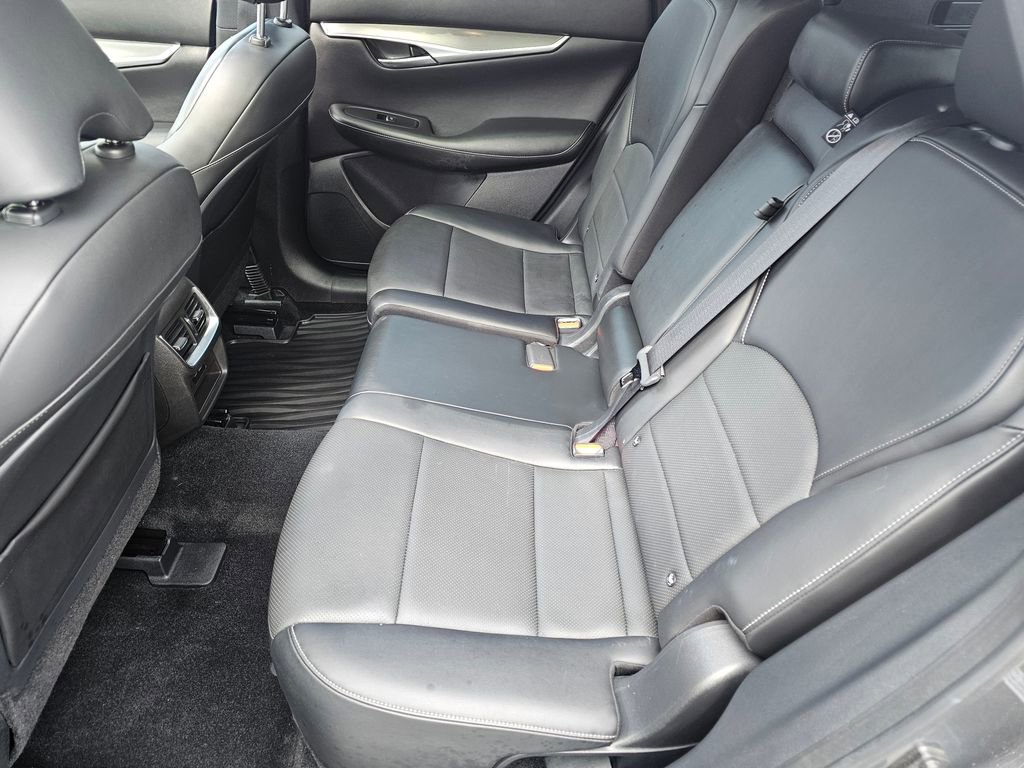 Used 2022 INFINITI QX50 Luxe image 10