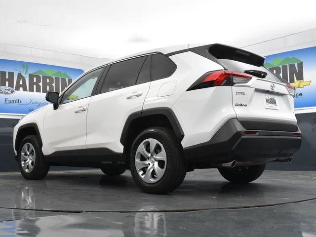Used 2022 Toyota RAV4 LE image 21