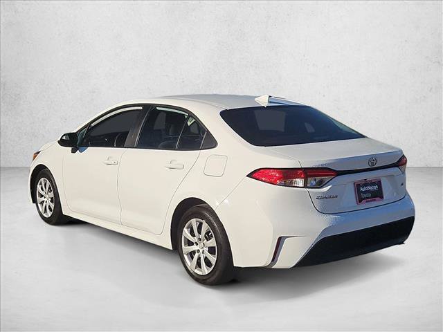 Used 2025 Toyota Corolla LE FWD image 8