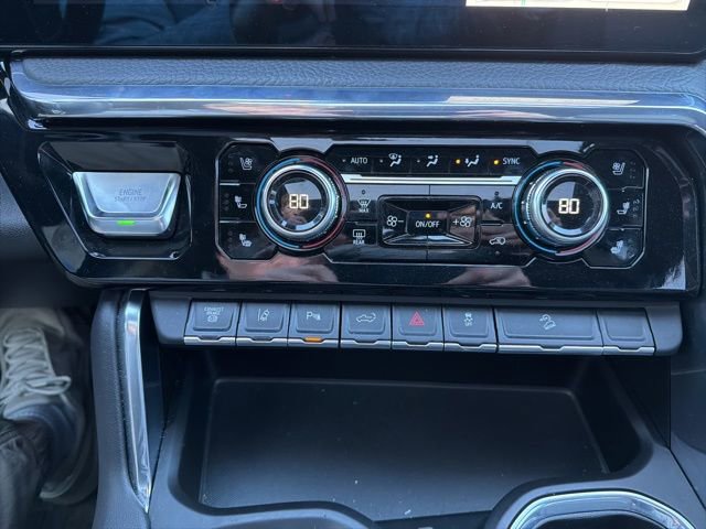 Used 2024 GMC Sierra 2500 Denali w/ Denali Reserve Package image 34