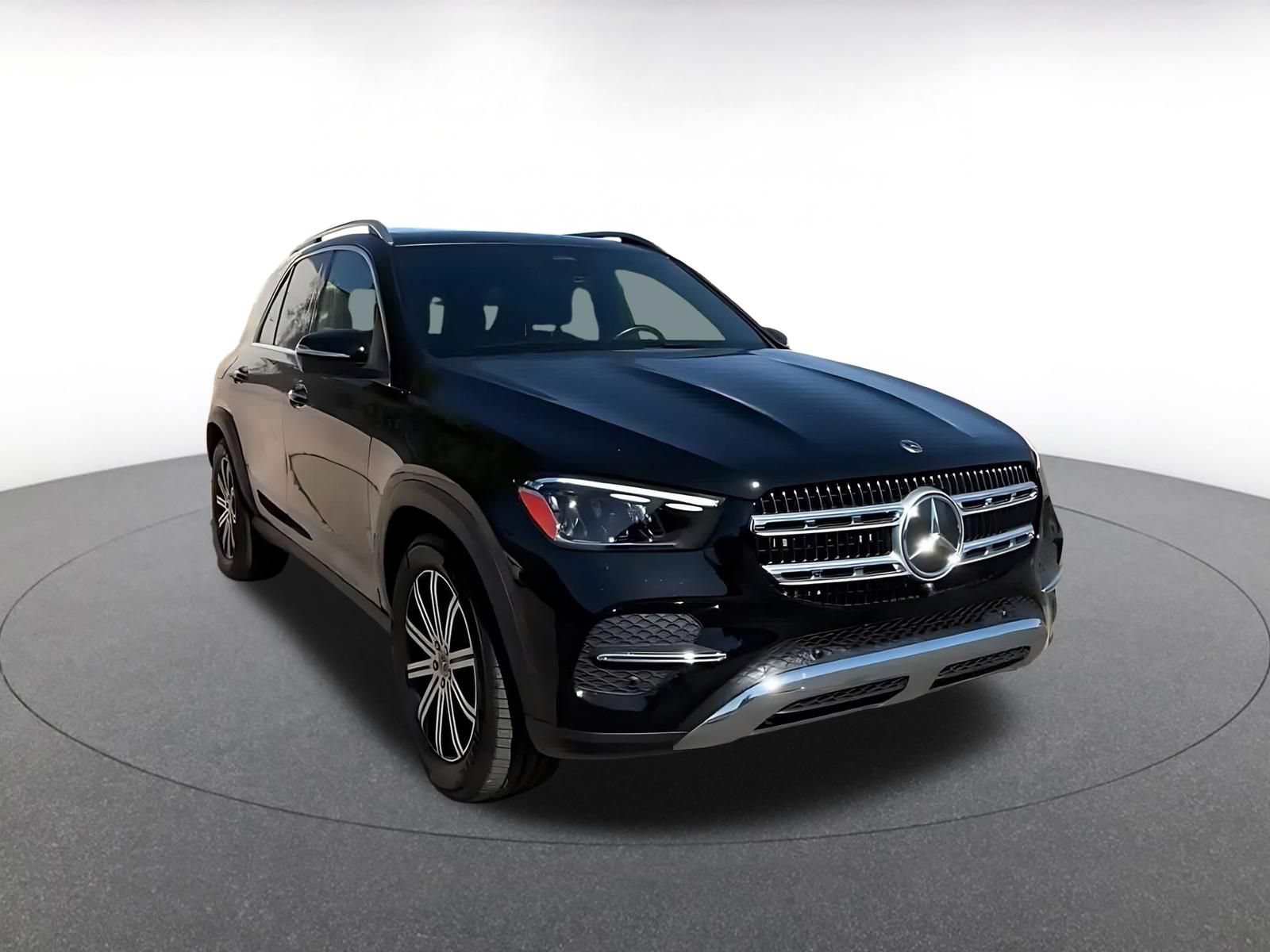 Used 2026 Mercedes-Benz GLE 350 4MATIC image 3