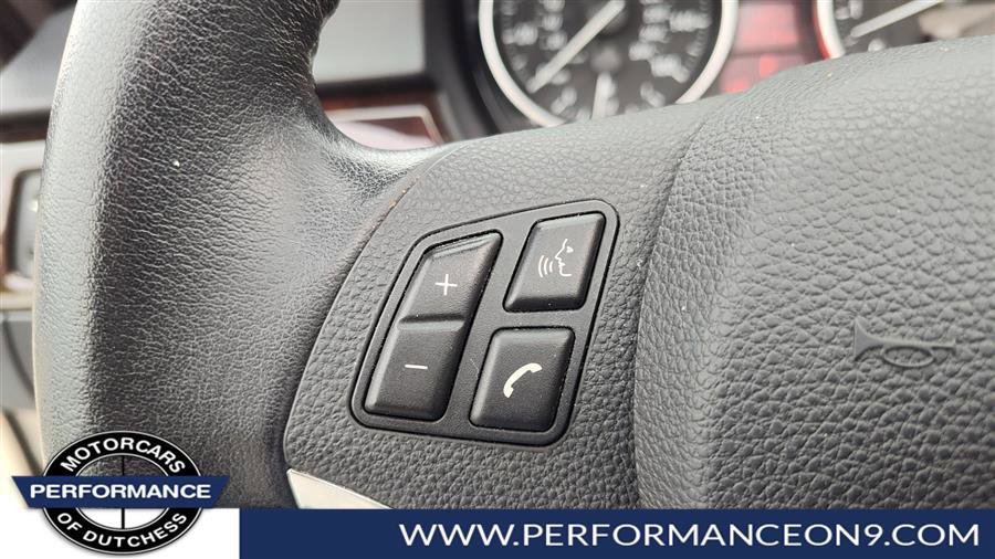 Used 2013 BMW 328i Convertible RWD image 18