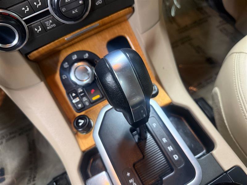 Used 2012 Land Rover LR4 HSE LUX AWD/4WD image 9