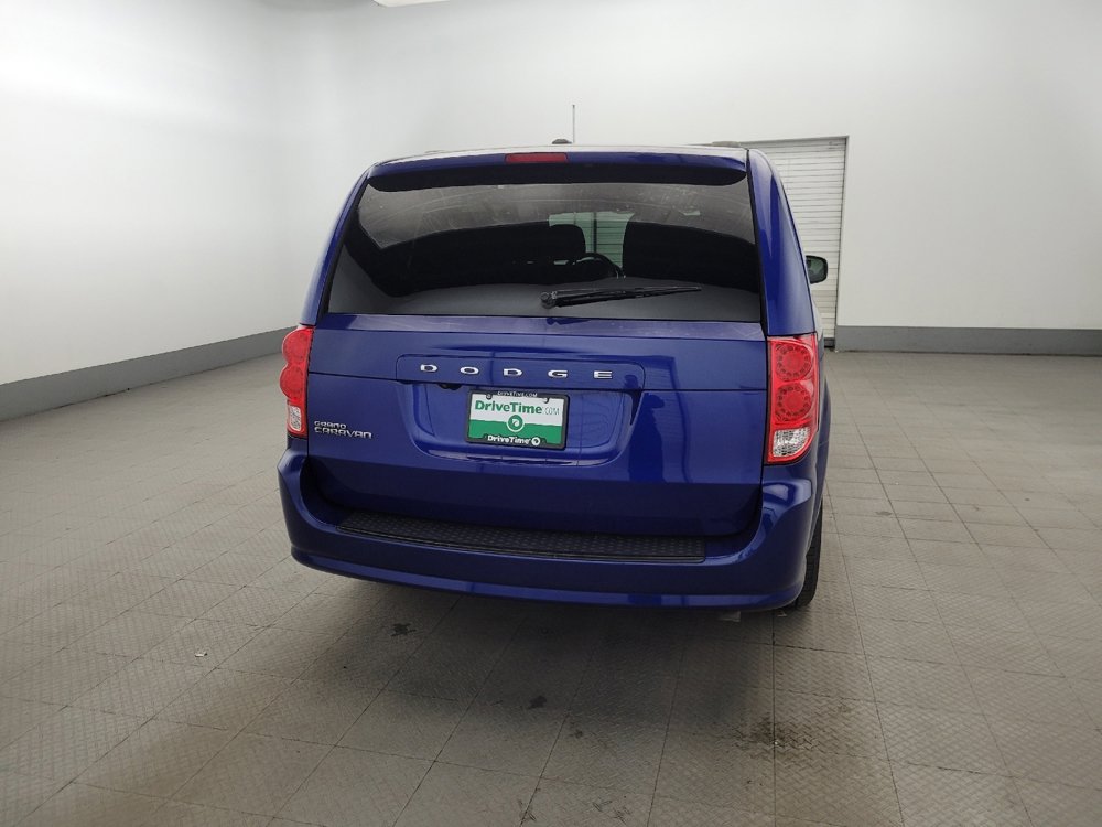 Used 2019 Dodge Grand Caravan SE FWD image 7