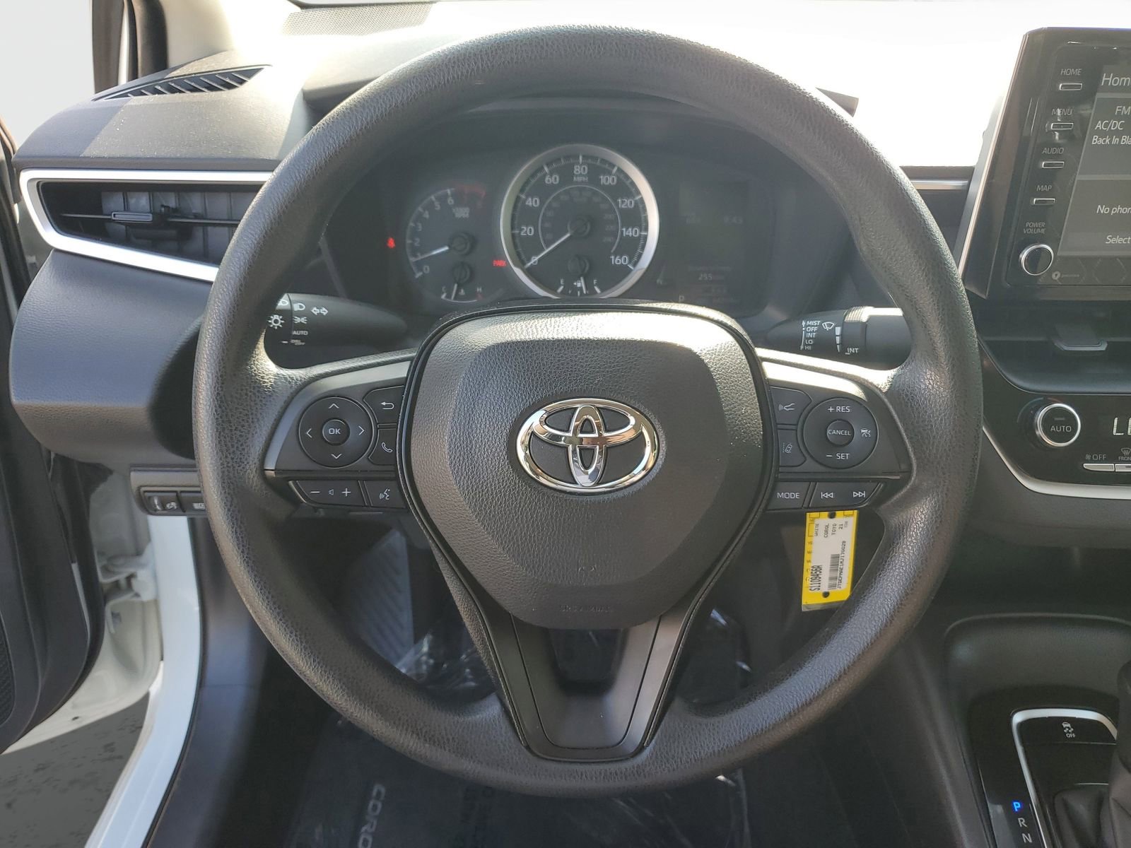 Used 2021 Toyota Corolla LE w/ Carpet Mat Package (TMS) image 26