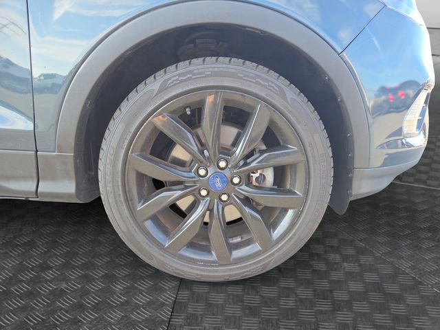 Used 2019 Ford Escape SE image 36