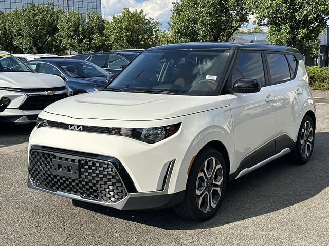 Used 2025 Kia Soul EX FWD image 5