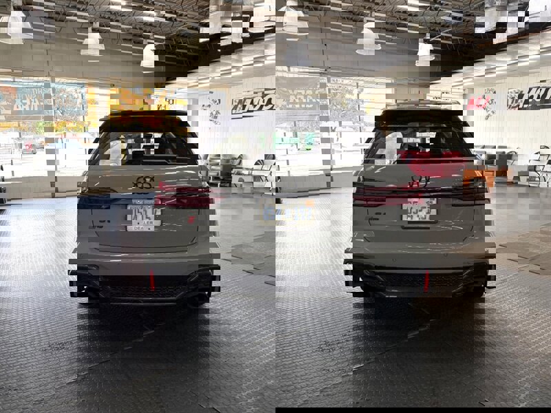 Used 2021 Audi RS 6 image 13