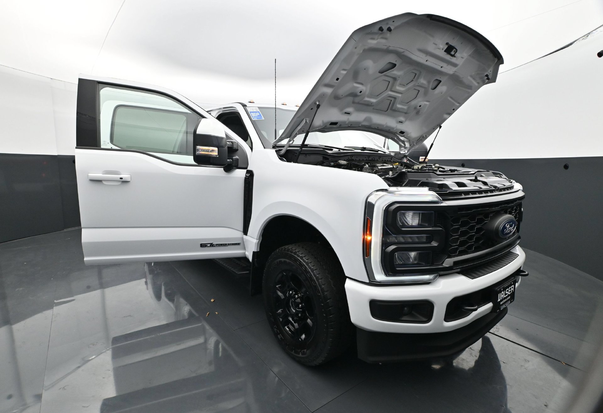 Used 2024 Ford F250 XLT w/ XLT Premium Package AWD/4WD image 38