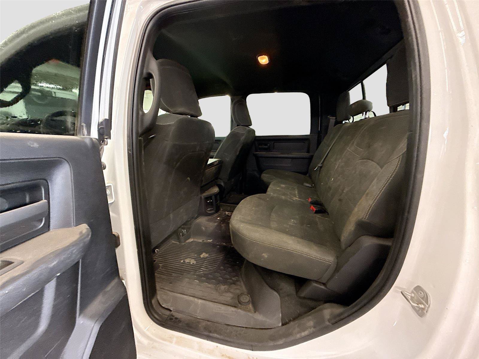 Used 2022 RAM 3500 Tradesman AWD/4WD image 5