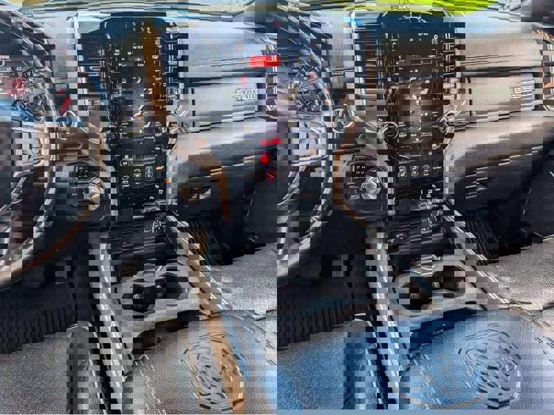 Used 2019 RAM 1500 Laramie image 19