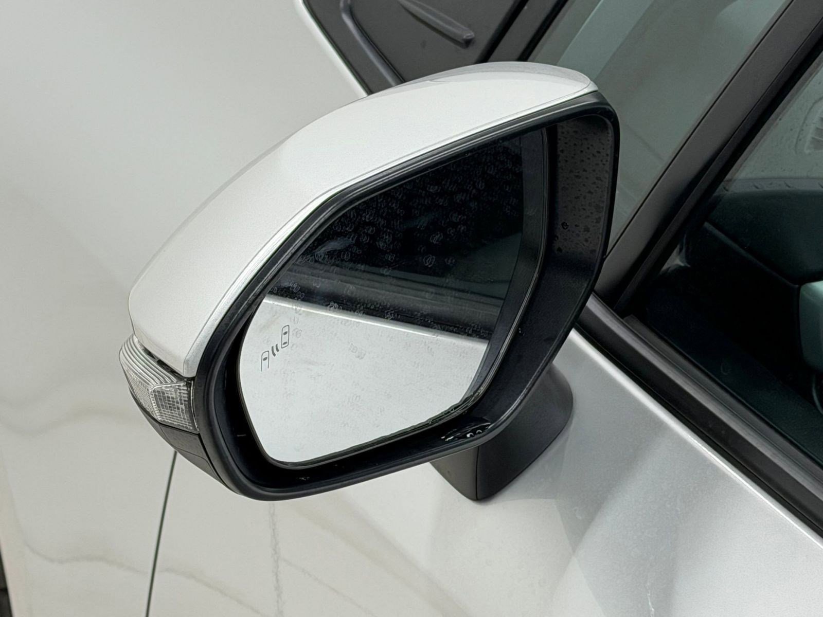 New 2026 Toyota Corolla SE FWD image 33