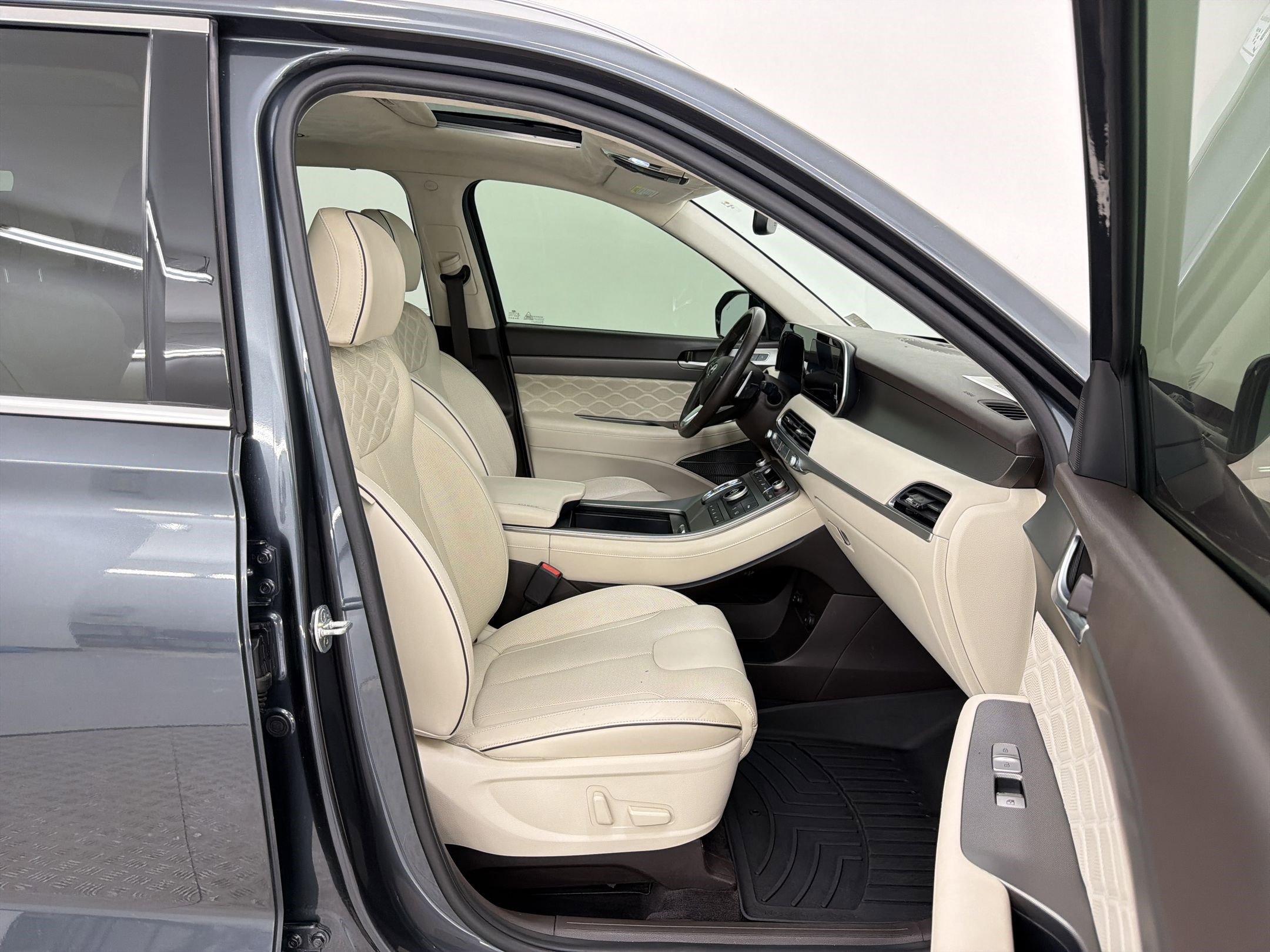 Used 2020 Hyundai Palisade Limited FWD image 30