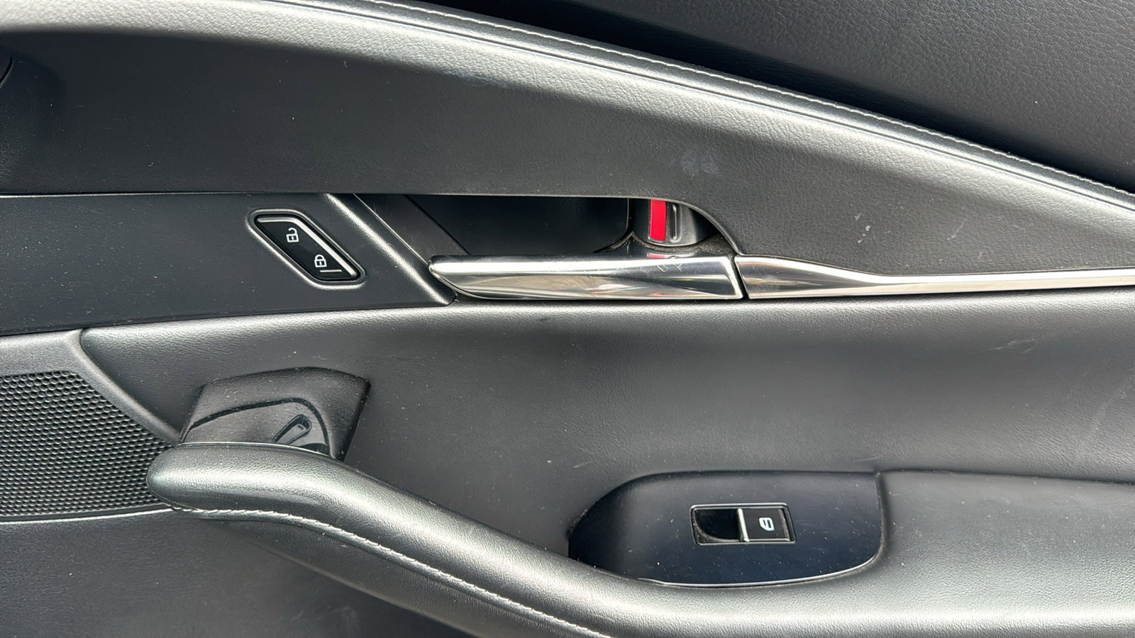 Certified 2024 MAZDA CX-30 AWD 2.5 S w/ Preferred Package image 26