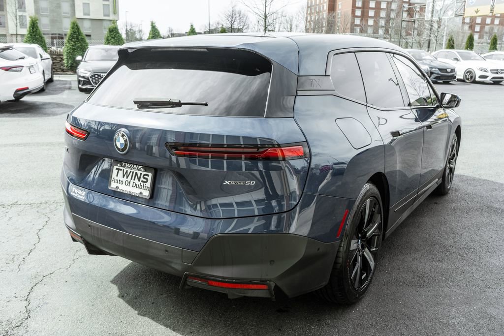 Used 2023 BMW iX xDrive50 w/ Premium Package image 43