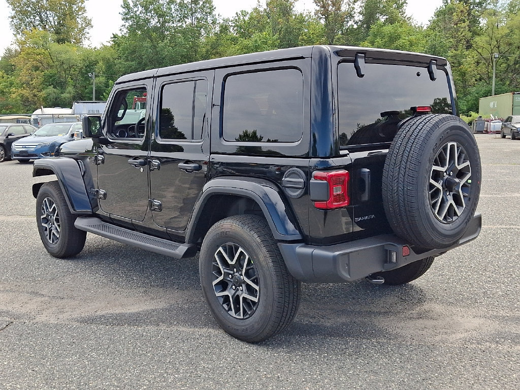 New 2027 Jeep Wrangler Unlimited Sahara AWD/4WD image 6