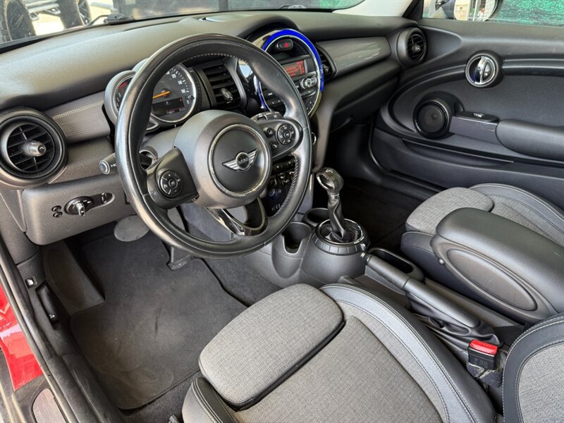 Used 2014 MINI Cooper 2-Door Hardtop FWD image 18