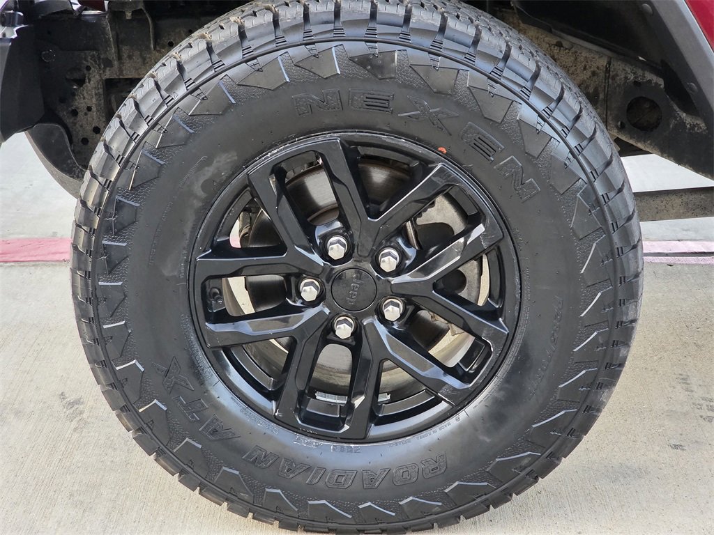 Used 2021 Jeep Gladiator Sport image 9