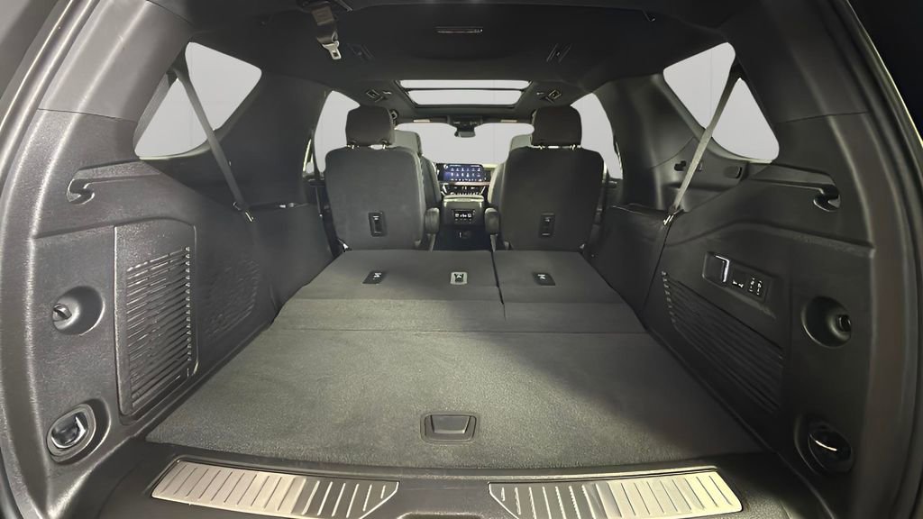 Certified 2025 Chevrolet Tahoe RST w/ Comfort Package image 33