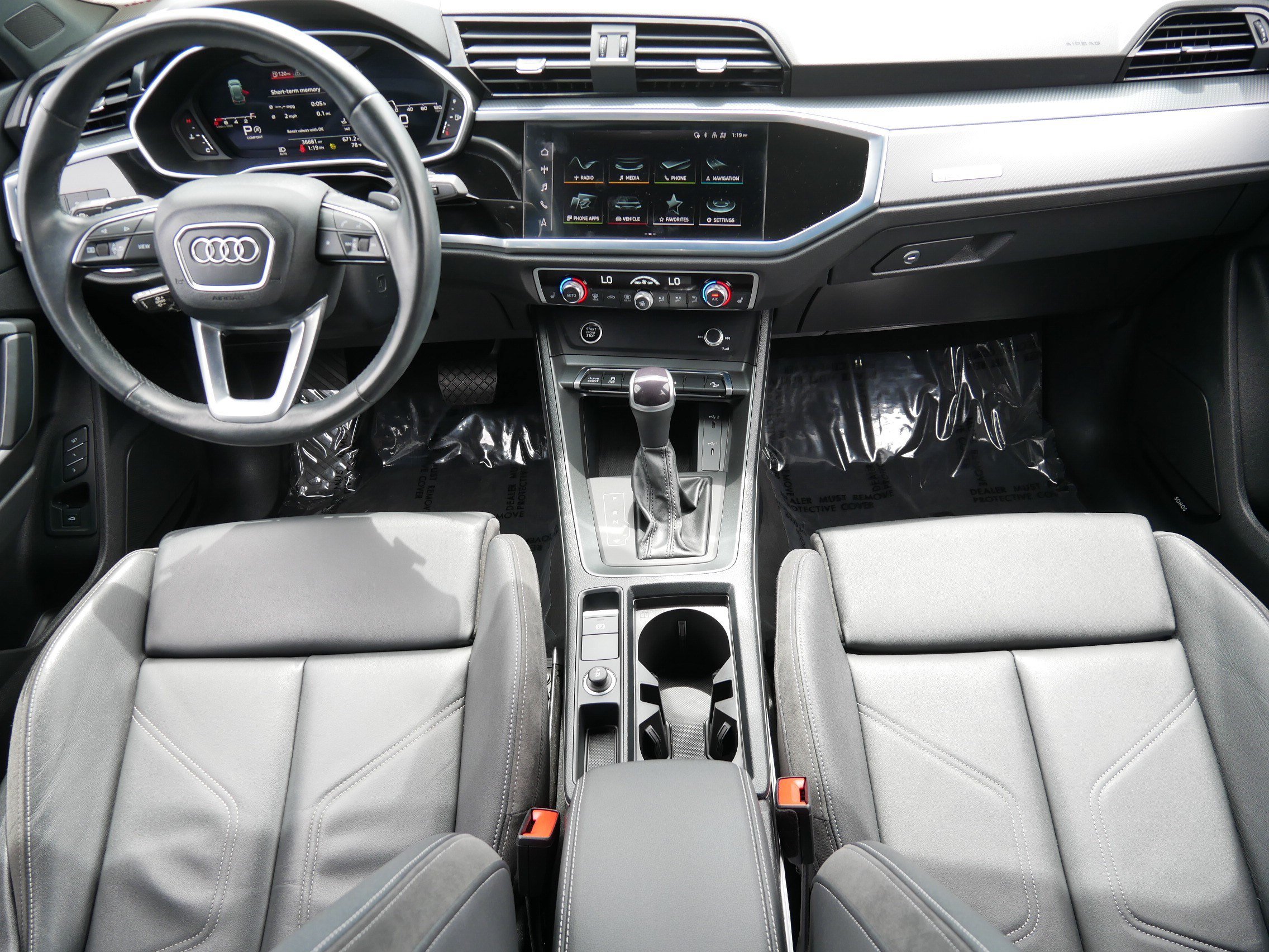 Certified 2022 Audi Q3 2.0T Premium Plus w/ Premium Plus Package AWD/4WD image 10