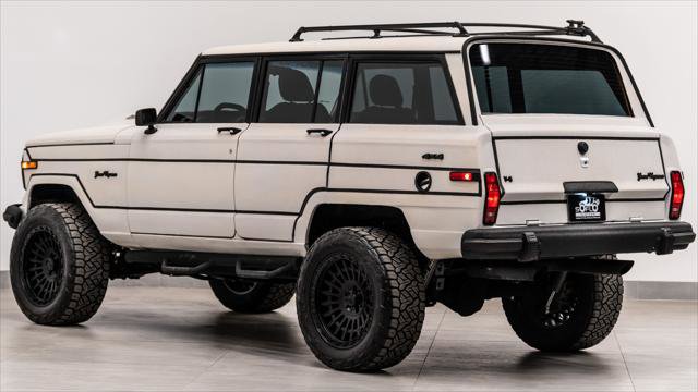 Used 1988 Jeep Grand Wagoneer image 10