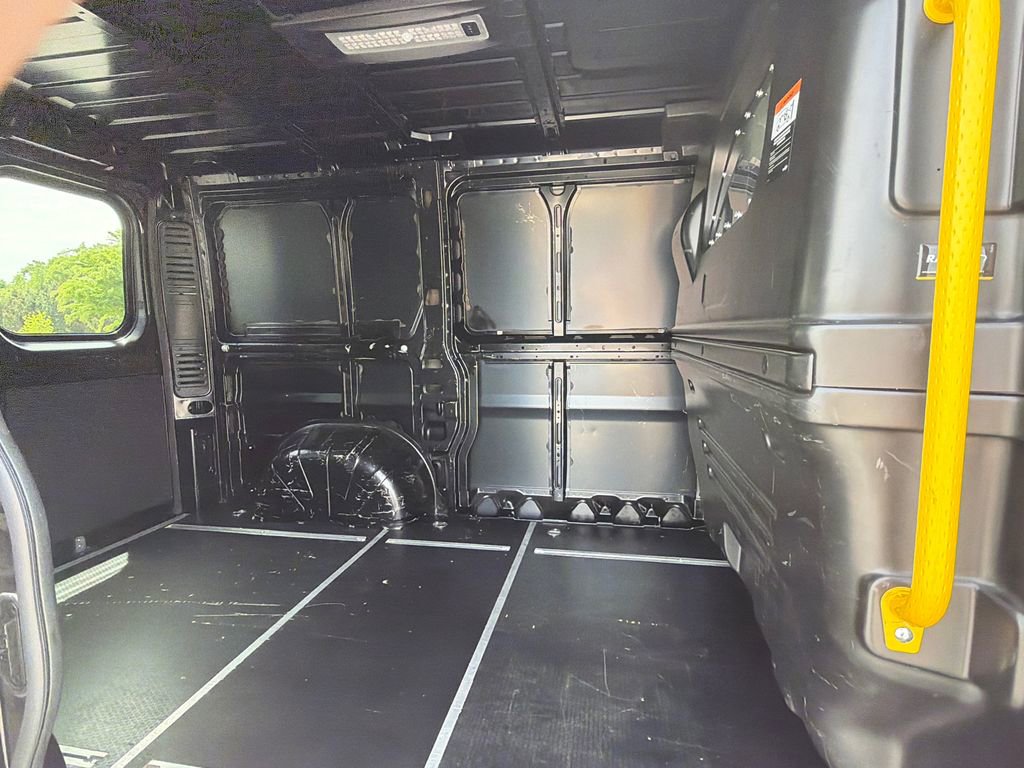 Used 2023 RAM ProMaster 1500 w/ Premium Appearance Group image 15