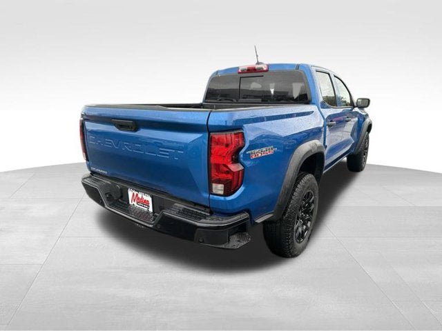 Used 2023 Chevrolet Colorado Trail Boss w/ Technology Package AWD/4WD image 6