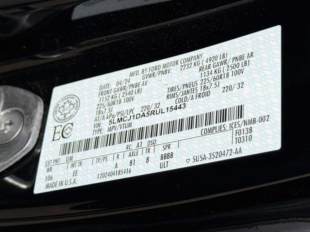 Used 2024 Lincoln Corsair AWD image 33