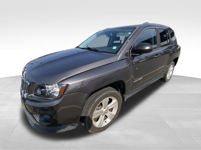 Used 2016 Jeep Compass Sport w/ Power Value Group FWD image 2