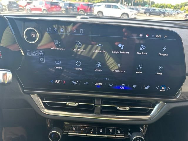 Used 2025 Chevrolet Equinox EV LT w/ Comfort Package FWD image 29