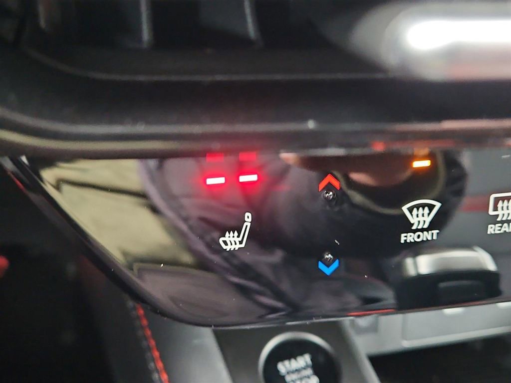 New 2026 Nissan Kicks SR w/ Cold Weather Package image 16