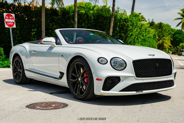 Used 2020 Bentley Continental GT V8 First Edition image 12