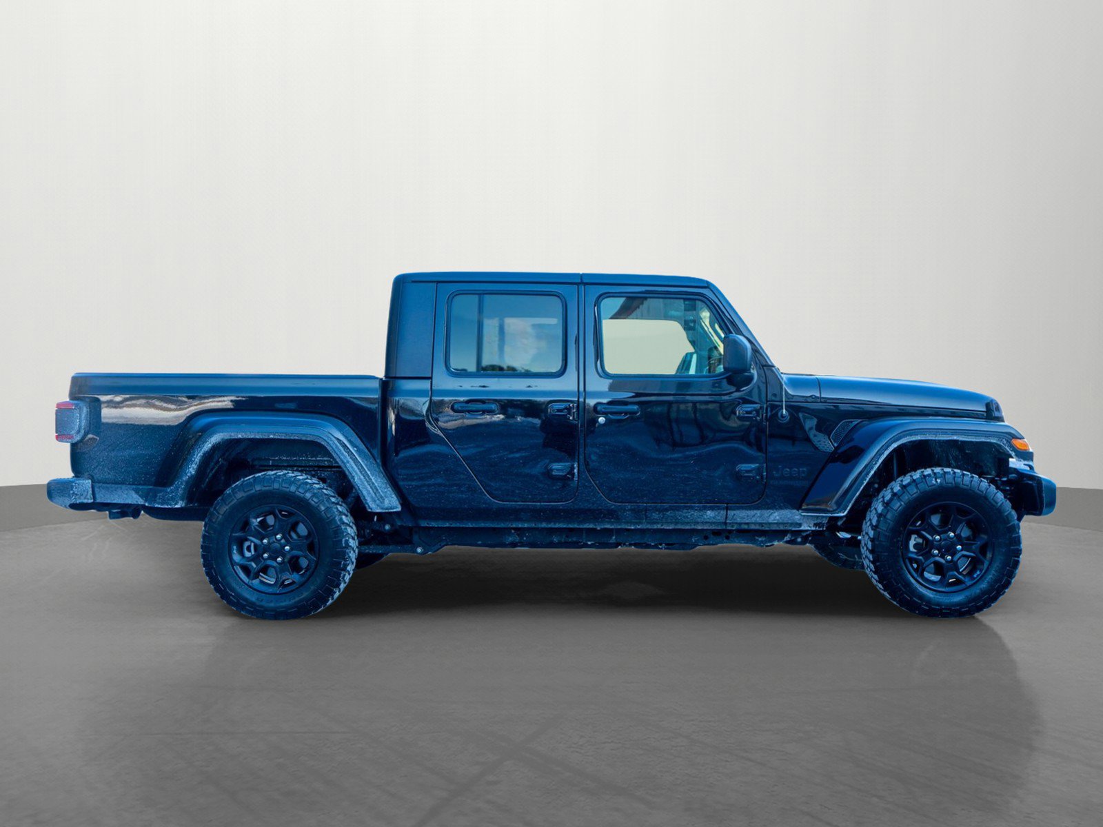 Used 2022 Jeep Gladiator Sport image 8