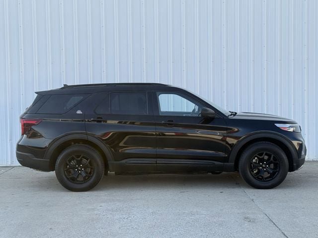 Used 2022 Ford Explorer Timberline image 3