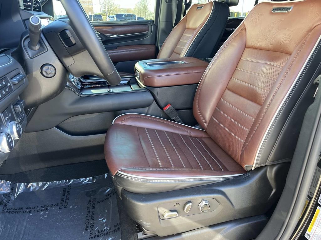 Used 2024 GMC Yukon XL Denali Ultimate image 24
